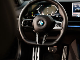 BMW 5 Series foto 8