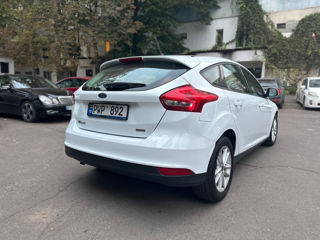 Ford Focus foto 5