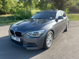 BMW 1 Series foto 2