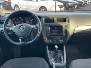 Volkswagen Jetta foto 9