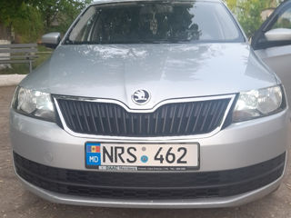 Skoda Rapid foto 2