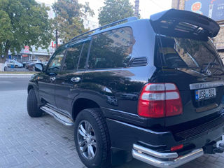 Toyota Land Cruiser foto 3