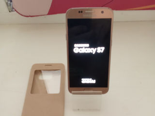 Samsung Galaxy S7 . 4/32 . 10/10