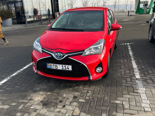 Toyota Yaris foto 2