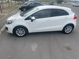 KIA Rio foto 6