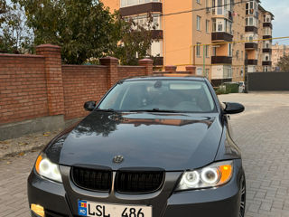 BMW 3 Series foto 2