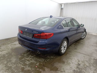 BMW 5 Series foto 2