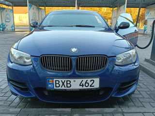 BMW 3 Series Coupe foto 2