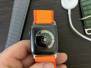 Apple Watch Series 5 Gray 44mm foto 2