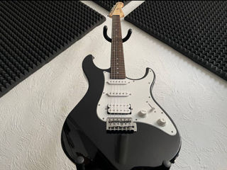 Yamaha Pacifica PAC 012 Black