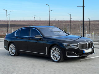 BMW 7 Series foto 2