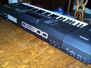 Синтезатор Yamaha Qs 300