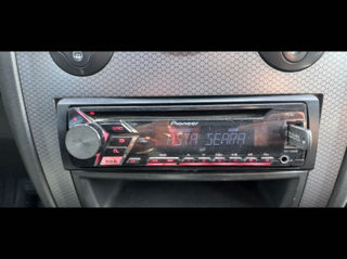 Pioneer DEH-S100UB  -900lei