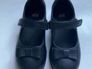 Детские туфли туфельки (Новые) / H&M / pantofi pantofiori pentru copii (NOI)