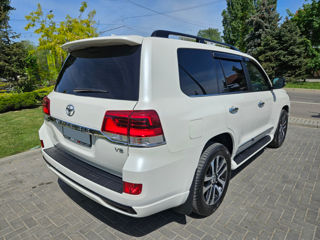 Toyota Land Cruiser foto 6