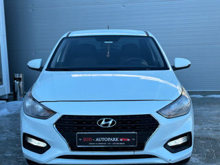 Hyundai Accent фото 3