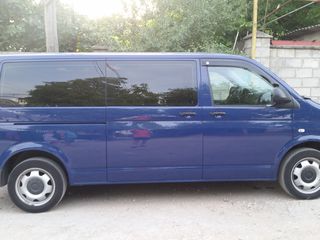 Volkswagen Caravelle foto 4