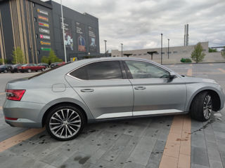 Skoda Superb foto 5