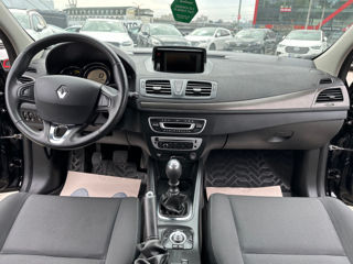 Renault Megane foto 8