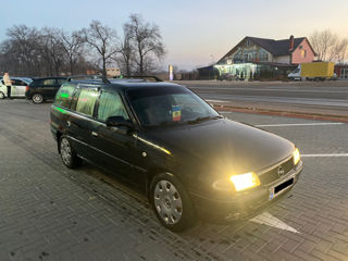 Opel Astra foto 3