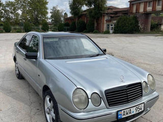 Mercedes E-Class