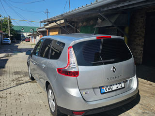 Renault Grand Scenic foto 3