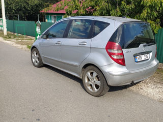 Mercedes A-Class foto 3