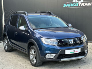 Dacia Sandero Stepway foto 1