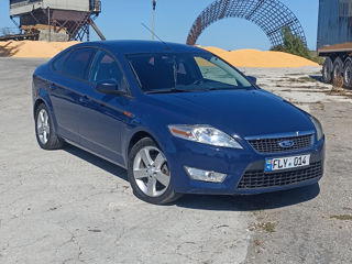 Ford Mondeo foto 3