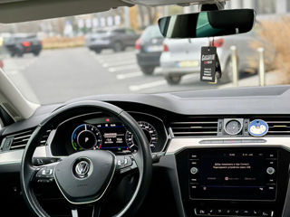 Volkswagen Passat foto 9