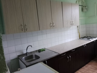 Apartament cu 3 camere, 70 m², Centru, Strășeni foto 5