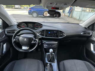 Peugeot 308 foto 10