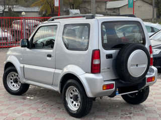 Suzuki Jimny foto 3