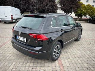 Volkswagen Tiguan foto 7