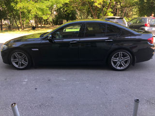 BMW 5 Series foto 4