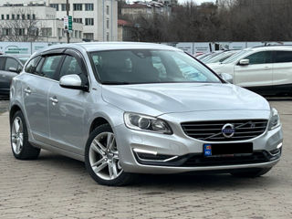 Volvo V60 foto 5