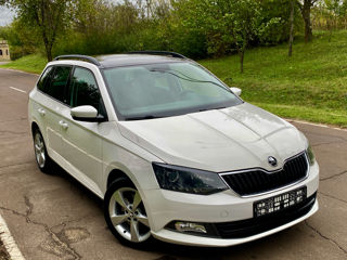 Skoda Fabia foto 2