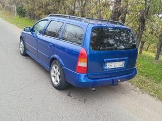 Opel Astra foto 2