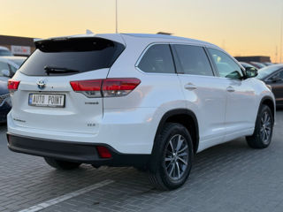 Toyota Highlander foto 3