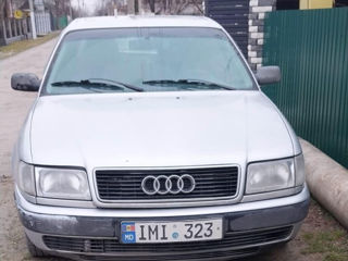 Audi 100