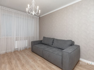 Apartament cu 2 camere, 63 m², Buiucani, Chișinău foto 3