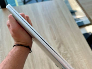 MacBook Air 13,6 M2 NOU foto 3