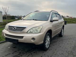 Lexus RX Series