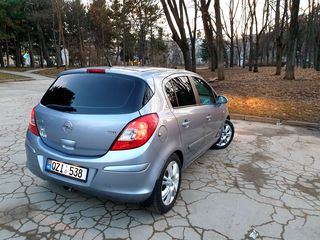 Opel Corsa foto 4