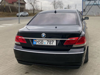 BMW 7 Series foto 6