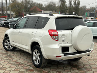 Toyota Rav 4 foto 3