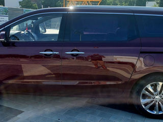 KIA Carnival foto 6