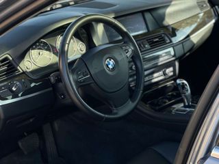 BMW 5 Series foto 7