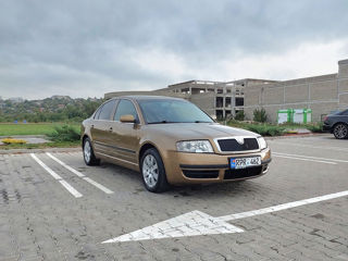 Skoda Superb foto 4