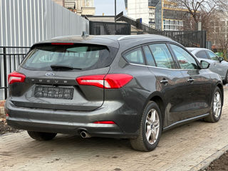 Ford Focus foto 4